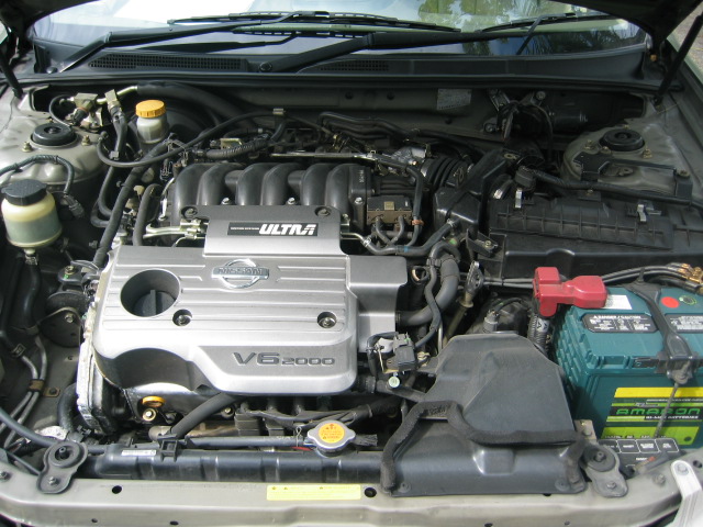 2002 Nissan Primera Photos