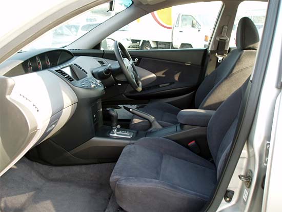 2002 Nissan Primera Pictures