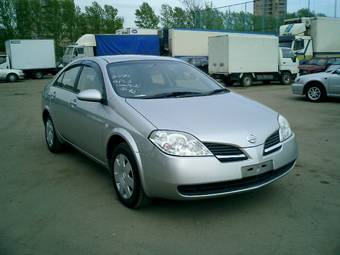 2002 Nissan Primera Pictures