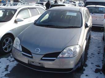 2002 Nissan Primera Images