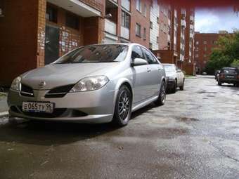 2002 Nissan Primera Images