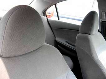 2002 Nissan Primera Pictures