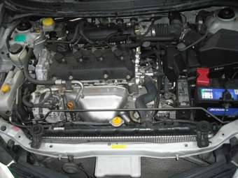 2002 Nissan Primera Pics