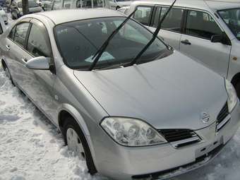2002 Nissan Primera Pictures