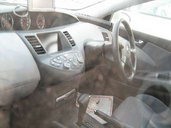 2002 Nissan Primera Photos
