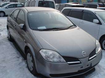 2002 Nissan Primera Photos