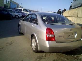 2002 Nissan Primera Pictures