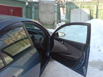 2002 Nissan Primera Pictures