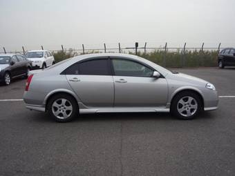 2002 Nissan Primera Photos