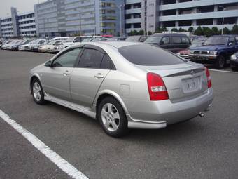 2002 Nissan Primera Photos