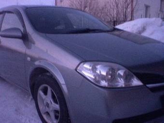 2002 Nissan Primera Photos