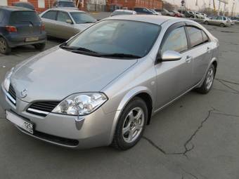 2002 Nissan Primera Photos