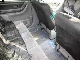 2002 Nissan Primera Photos
