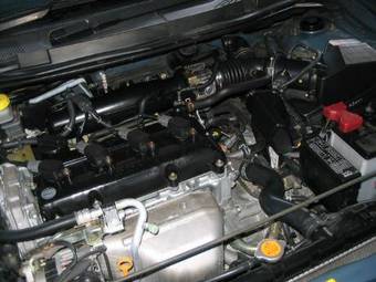 2002 Nissan Primera Pictures