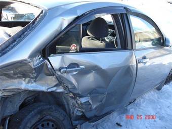 2002 Nissan Primera Pictures