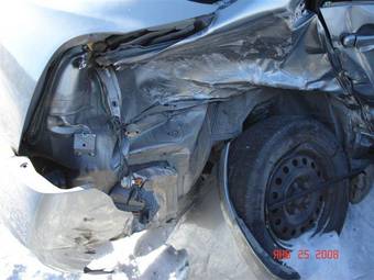 2002 Nissan Primera Pictures