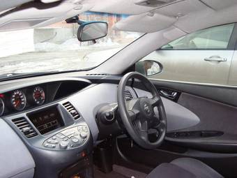 2002 Nissan Primera Photos