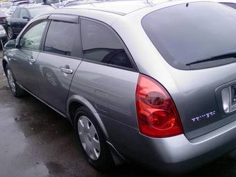 2002 Nissan Primera Photos