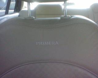 2002 Nissan Primera Photos