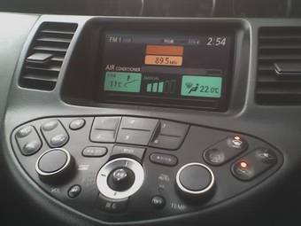 2002 Nissan Primera Pictures