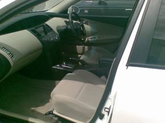 2002 Nissan Primera Photos