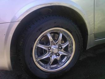 2002 Nissan Primera Photos