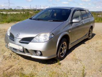 2002 Nissan Primera Photos