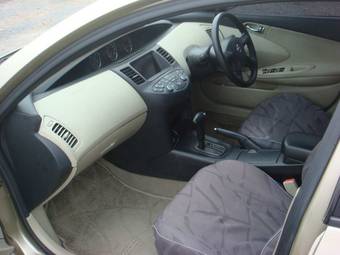 2002 Nissan Primera Pictures