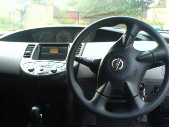 2002 Nissan Primera Pictures
