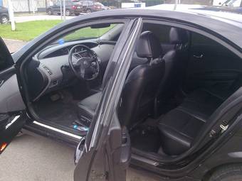 2002 Nissan Primera Photos