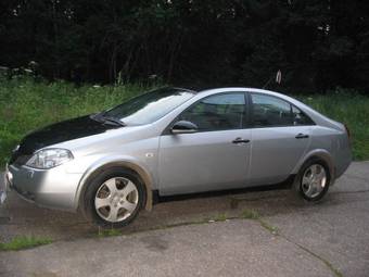 2002 Nissan Primera Photos