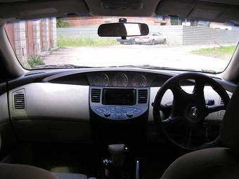 2002 Nissan Primera Wallpapers