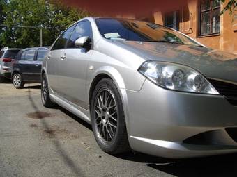 2002 Nissan Primera Photos
