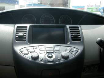 2002 Nissan Primera Wallpapers
