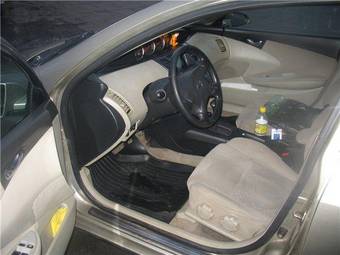2002 Nissan Primera Pictures