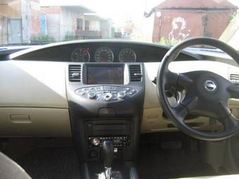2002 Nissan Primera Photos
