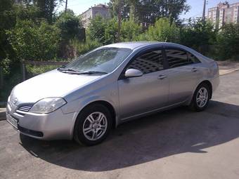 2002 Nissan Primera Photos