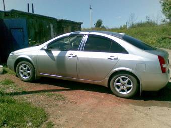 2002 Nissan Primera Photos