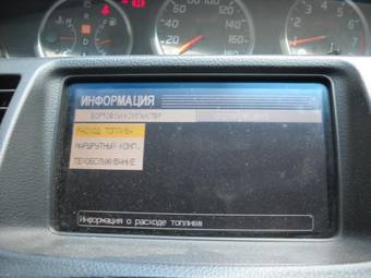 2002 Nissan Primera Photos