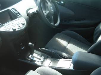 2002 Nissan Primera Pics