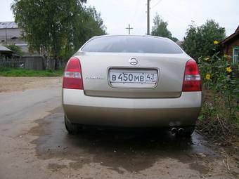 2002 Nissan Primera Photos