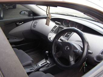 2002 Nissan Primera Photos