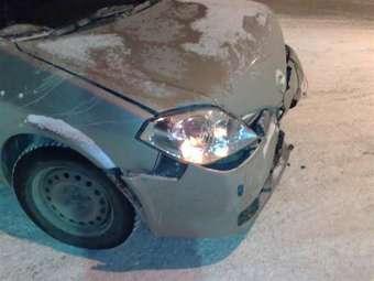 2003 Nissan Primera Pics