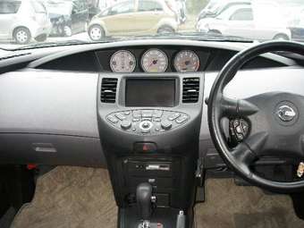 2003 Nissan Primera Pictures