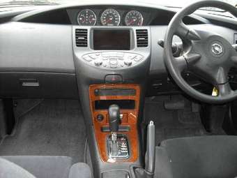 2003 Nissan Primera Pictures