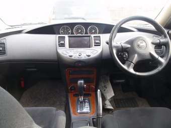 2003 Nissan Primera Pictures