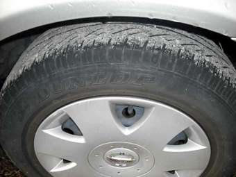 2003 Nissan Primera Images
