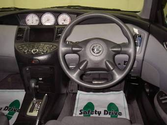 2003 Nissan Primera Pics