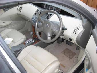 2003 Nissan Primera Pictures