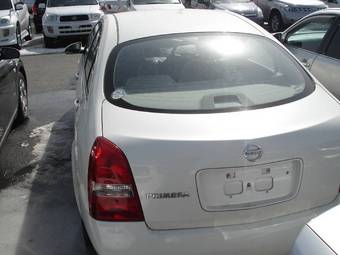 2003 Nissan Primera Pictures